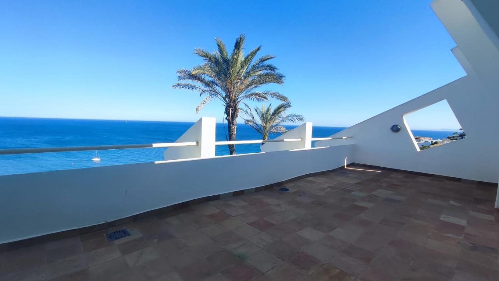 Holiday home La Rocalla